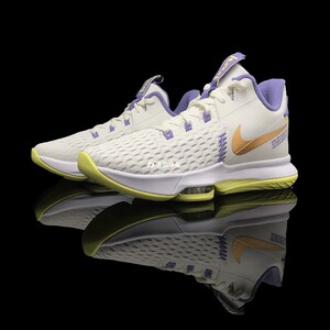 001人付款淘宝nike/耐克lebron witness vi ep男子詹姆斯实战篮球鞋dc