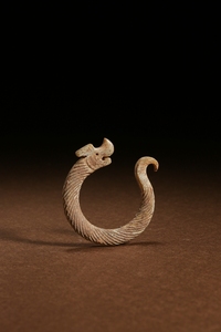 【店主珍藏】高古战国古玉老玉旧玉古玩古董收藏纽丝纹玉龙