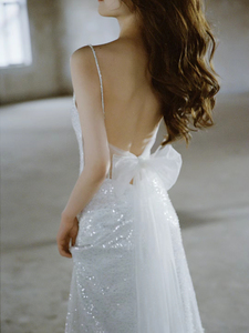 法式吊带轻婚纱气质小众设计感露背显瘦超仙梦幻新娘结婚晨袍礼服