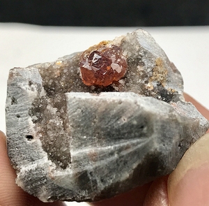 闪锌矿原石