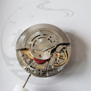 手表配件 上海3186自动机械机芯 n厂格林尼治gmt四针机芯 蓝游丝