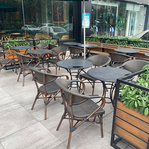 户外奶茶店外摆小圆桌椅子组合咖啡厅带伞室外休闲露天商用可折叠