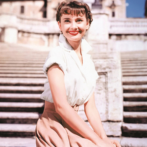 请移步新链接下单 罗马假日奥黛丽赫本同款上衣白色长袖衬衫女