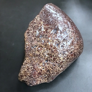 新疆哈密花伊丁陨石天宝石伊丁石摆件镍铁能量石原石雕刻料7244