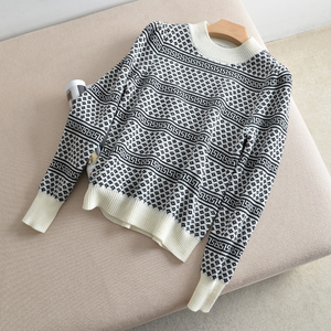 满满心机小设计!双色提花 泡泡袖纯羊毛针织毛衣 秋冬