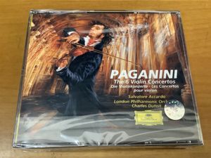 DG4372102 帕格尼尼 小提琴协奏曲全集 阿卡多 3CD