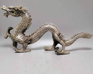 900人付款淘宝和平精英周边武器五爪金龙五爪银龙双刺爪刀金属模型