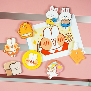 新款面包兔子胸针可爱日系韩国ins卡通徽章防走光别针女配饰定制