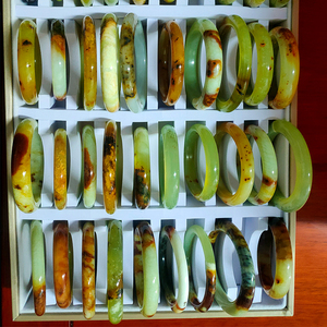 偶玉手镯岫玉辽阳红花玉可盘透直播间选款