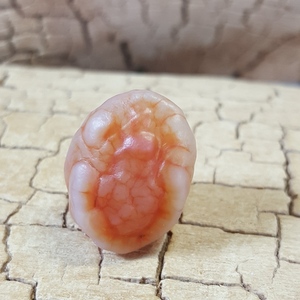 阿拉善戈壁玛瑙血脉石