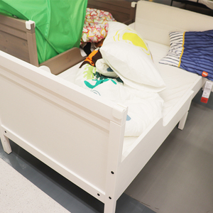 宜家家居伸缩床