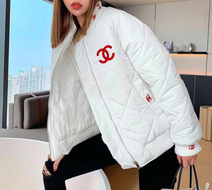 chanel/香奈儿 20秋冬新款刺绣字母棒球服轻薄棉服短外套上衣男女