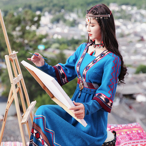 两人故事云南复古民族风女装连衣裙冬印花裙子拉萨旅游衣服qz0823