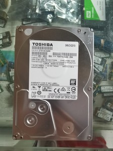 Toshiba/东芝 DT01ACA200垂直2TB1TB7200转监控台式存储硬盘64m