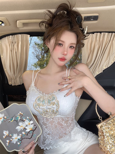 新中式蕾丝吊带背心女辣妹性感白色法式甜辣风无袖小上衣外穿夏季