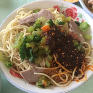 青海特产小吃清真马忠羊肉面4碗装手抓面花面素面袋装食用