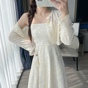 新中式白色吊带连衣裙女夏季小个子国风长裙修身绝美初恋裙两件套