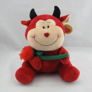 外贸原单cuore 可爱恶魔红牛毛绒玩具 高档捧花卡通牛 七夕礼品