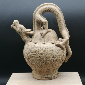 宋越窑青瓷龙抬头刻花倒流壶仿出土老货古玩古董收藏老货旧货摆件