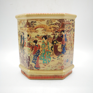 清乾隆年制粉彩浮世绘仕女图六方笔筒筷子筒仿古瓷器文房用品摆件
