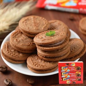 泰国进口网红零食食品阿华田Ovaltine麦芽巧克力奶油夹心饼干盒装