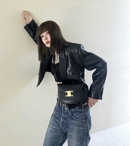 白小白同款外套