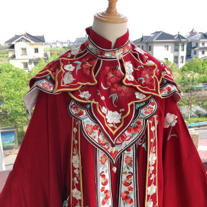 小豆蔻繁花有期传统汉服立领斜襟长袄绣花云肩刺绣汉服女