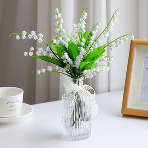 ins风铃兰花仿真花假花客厅摆设塑料花餐桌面插花小花瓶花艺摆件