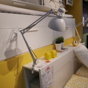 宜家特提亚办公工作灯夹式台灯卧室床头看灯学习灯伸缩灯国内代购