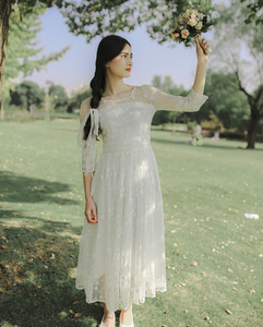 复古白色蕾丝森林系旅拍仙女裙中长款婚纱礼服海边简单仙气文艺