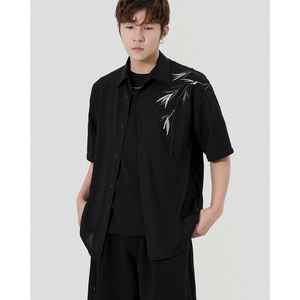 中国风刺绣夏季薄款透气短袖衬衫男士潮流宽松设计感寸衫上衣外套