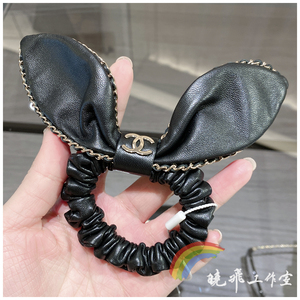 chanel香奈儿22s新款 黑色大肠皮穿兔耳朵发圈头绳