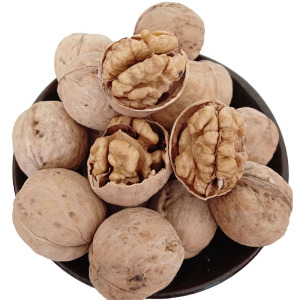 商南特产原味皮薄肉厚陕西秦岭带壳核桃大小厚山散装原味孕妇宝宝