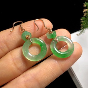 果绿甜甜圈翡翠