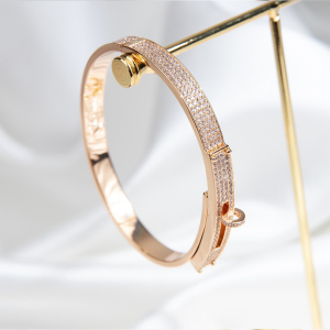 满钻卡扣手镯凯莉kelly 小众镀金玫瑰金轻奢首饰送闺蜜女友生日礼