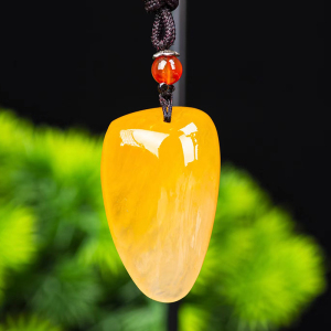 福建寿山石福在眼前吊坠田黄原石手工巧雕男女配饰挂件俏色工艺