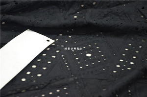黑色菱格 纯色绣花规则镂空透气纯棉布 服装布料 diy手工衣裙布