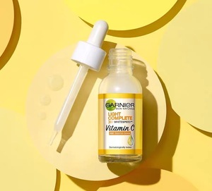 【保税仓发 抹身体不心疼】卡尼尔377美白精华 30ml 烟酰胺 vc