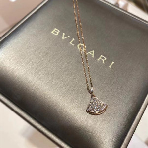 bvlgari宝格丽经典divas满钻小扇子女士吊坠项链巴黎萌猫正品代购