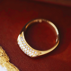 禧乐珠宝 18k金中古风钻石戒指 经典深邃厚重感 完美彰显独特气质