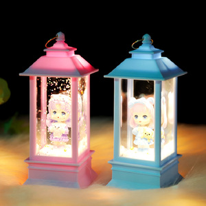 新款女孩罗丽塔水晶灯彩灯雪花供电潮玩手办卧室氛围灯装饰房屋