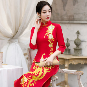 开雨2022年新款优雅宴会大红色旗袍绣花凤凰妈妈装结婚礼服连衣裙