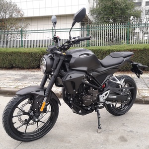 迅龙v8国四电喷可上牌摩托车复古街车150cc跑车越野公路趴赛整车