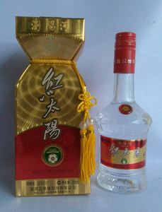 浏阳河四星红太阳04年52度200ml酒花爆满绝版陈年粮食老酒