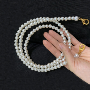 女包珍珠包带链条白色珍珠包链腋下小香手工穿制包包斜挎链铜扣