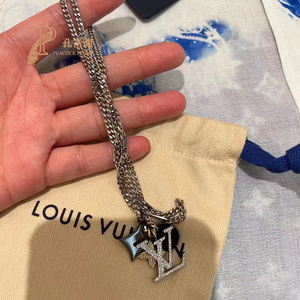 louis vuitton/路易威登男士花卉装饰lv instinct 项链m00522
