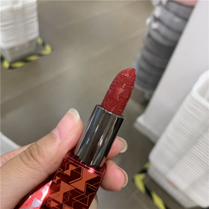 名创优品miniso漫威黑寡妇系列口红磁吸正品持久唇膏正红脏橘色