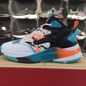 万宝莱皮面缓震耐磨篮球鞋男鞋运动鞋2021冬季新款男子高帮球鞋