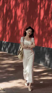 高级感法式通勤夏季白色连衣裙纯欲缕空小众气质蕾丝刺绣长裙