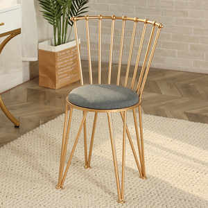 北欧风简约休闲椅金色金属餐厅椅子单人梳妆椅铁艺凳子金色餐椅